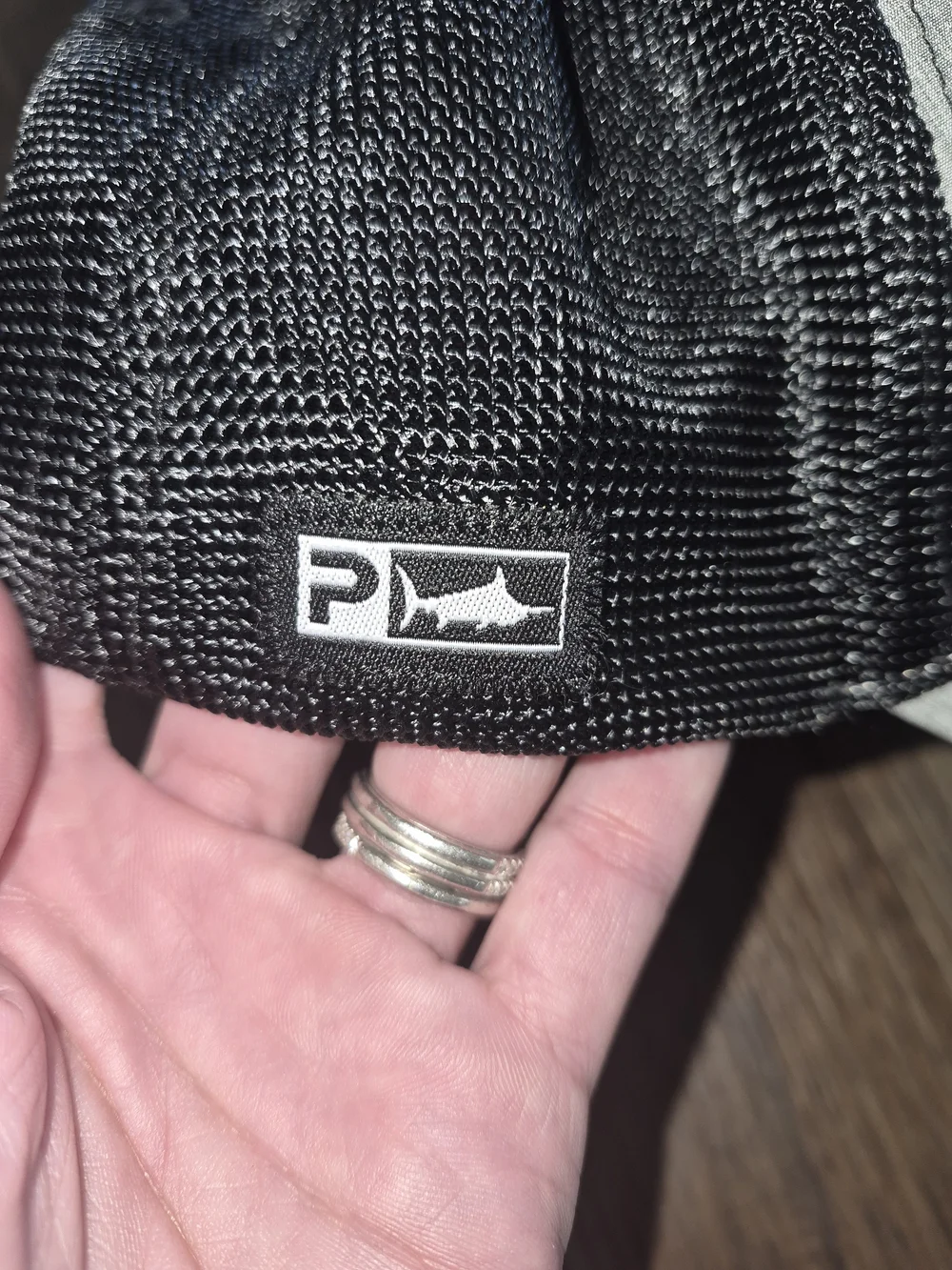 Pelagic Men’s Performance Fishing Hat Heather Grey/Black OS